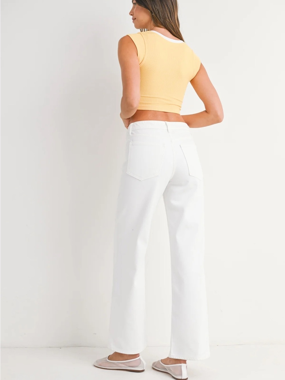 Women's White High-Rise Wide-Leg Jeans